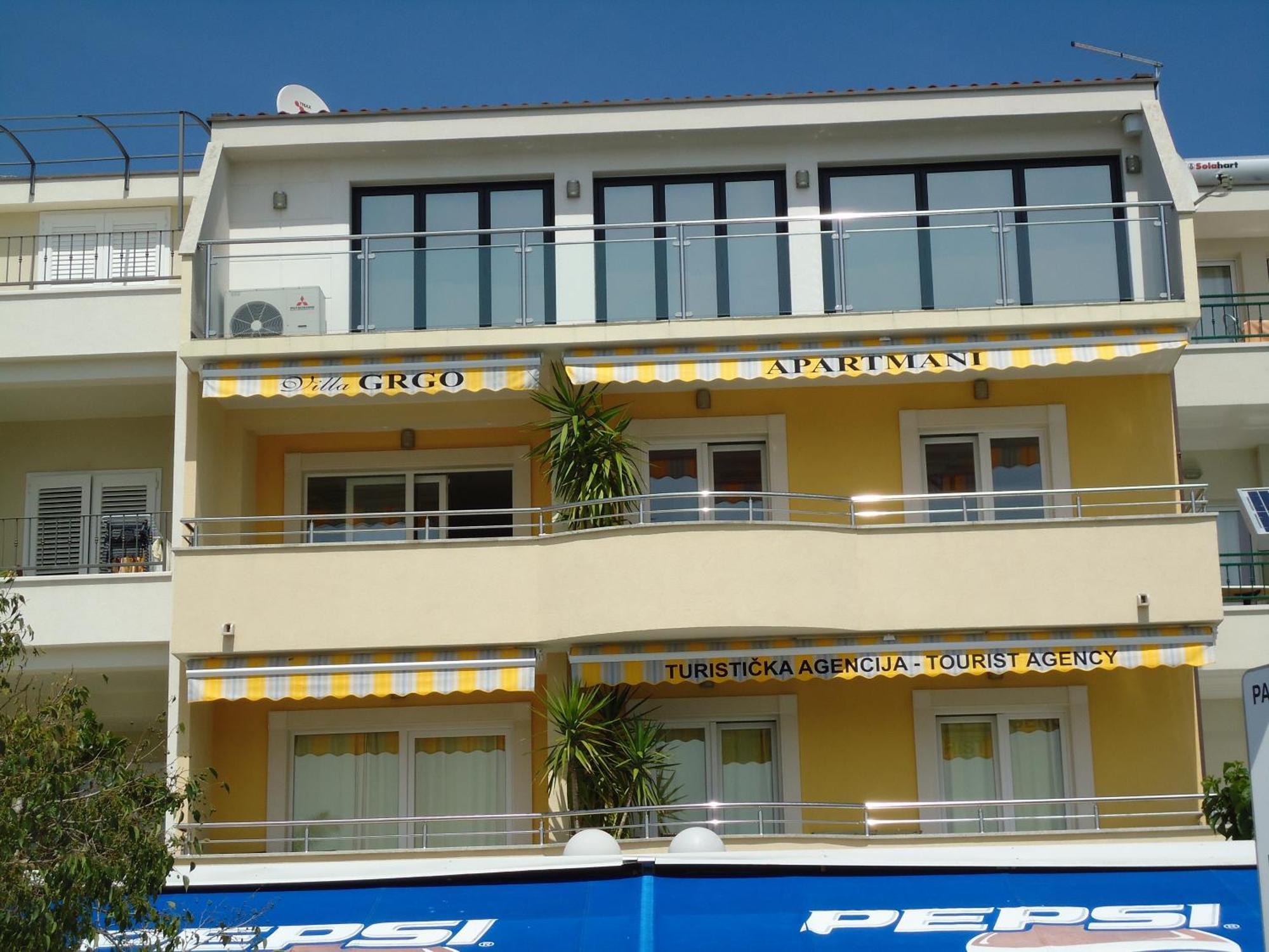 Villa Grgo Apartments Tucepi Exterior photo