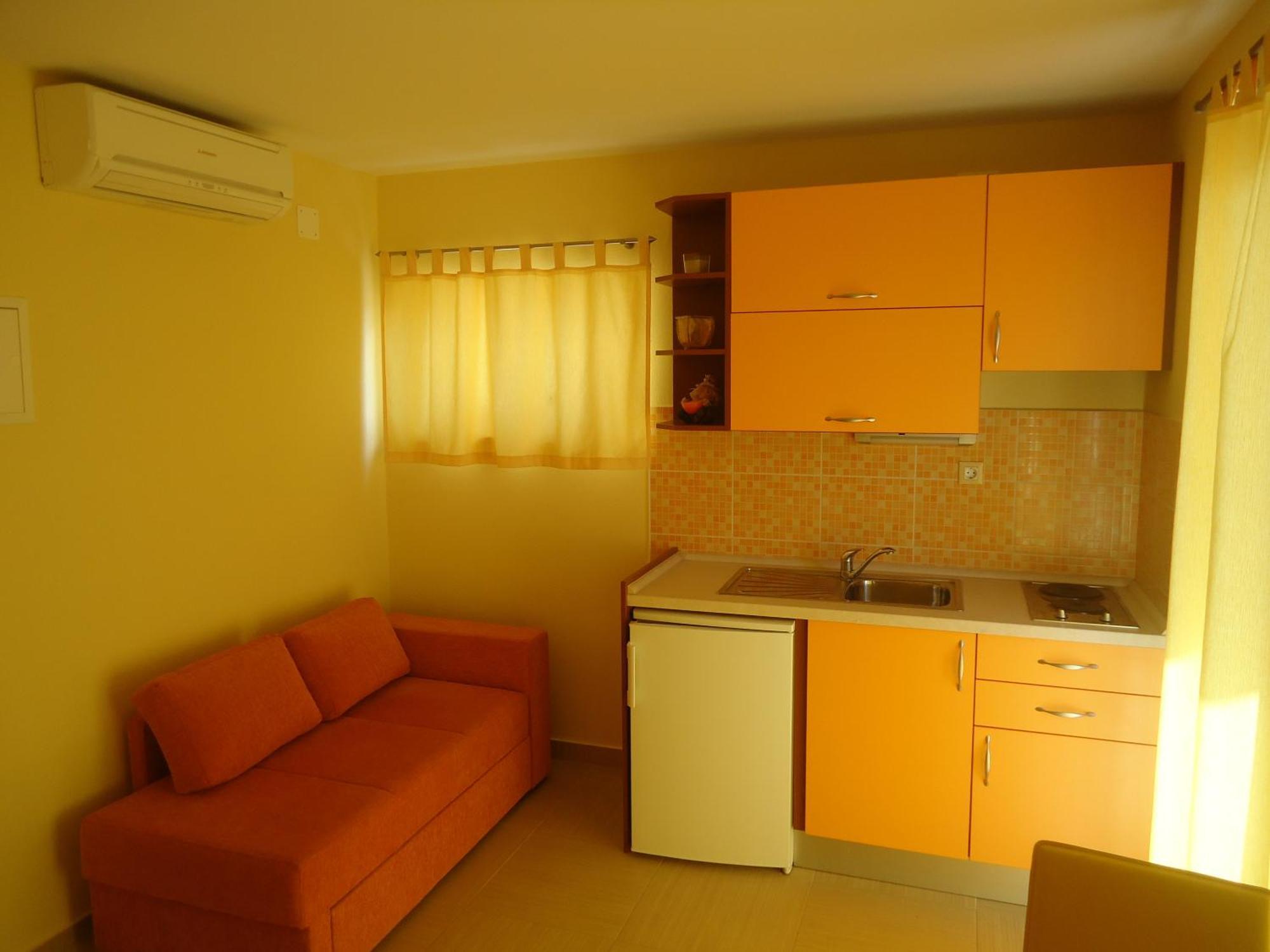Villa Grgo Apartments Tucepi Exterior photo